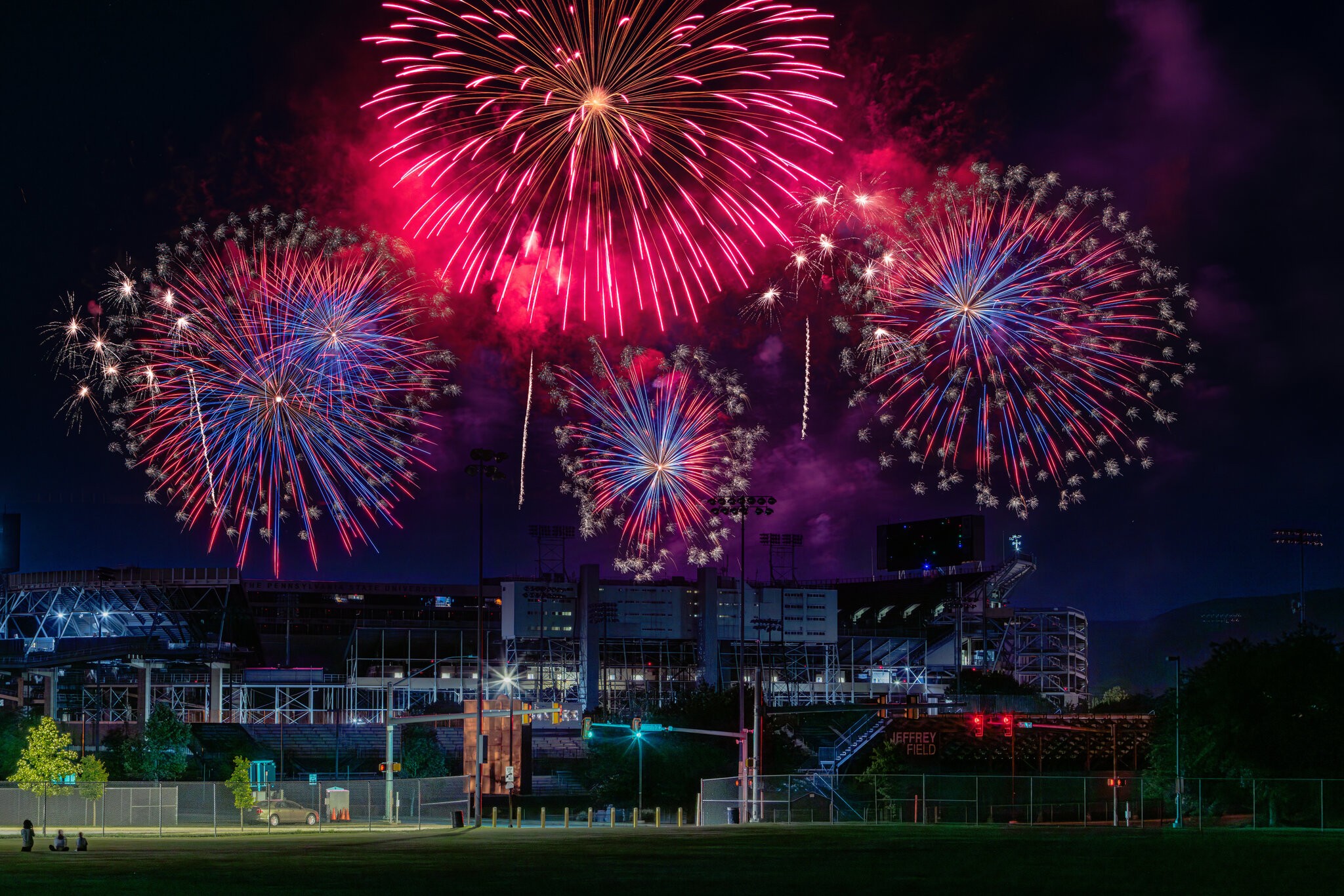 BeaverStadiumFireworks2023-2.jpg