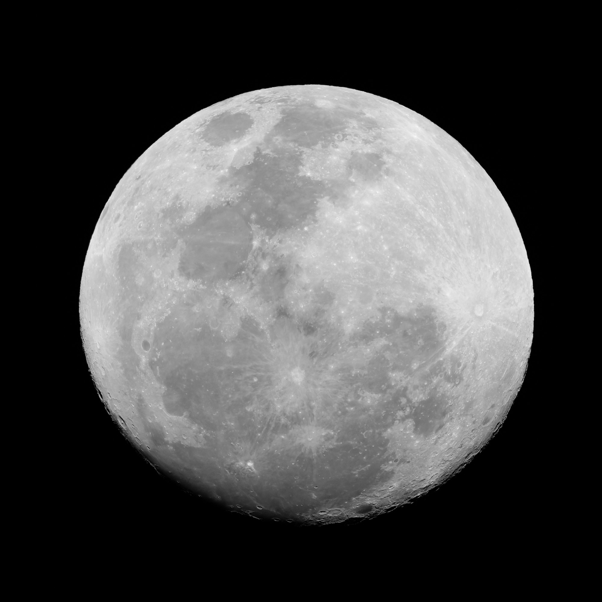 Moon : not yet full