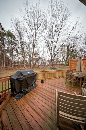 Cheesy Laowa Photo.jpg