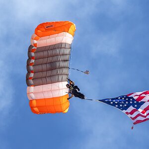 parachute221002.jpg