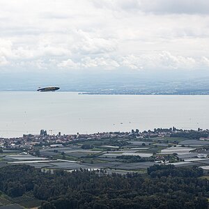 Zeppelin over Lake Constance.jpg