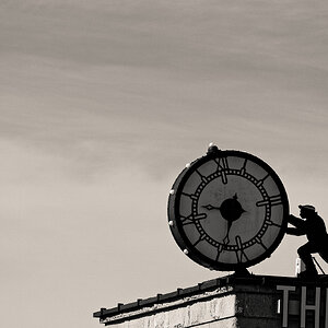 Roof top clock 2.jpg