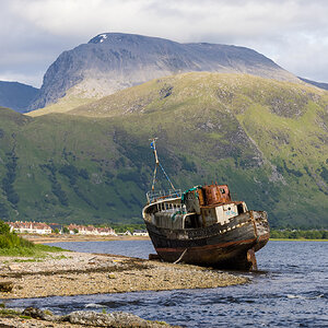 2011 Shipwreck Scotland .jpg