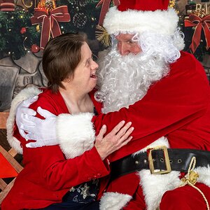 2025-071-089 The Village Santa Portraits.jpg