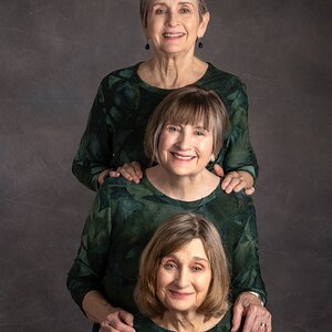 2026-003-051 Emily Murphy & sisters-Edit.jpg