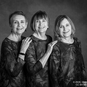 2026-003-044 Emily Murphy & sisters-Edit B&W-2.jpg