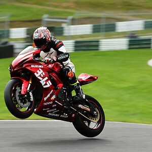 Jumping the Mountain at Cadwell Park