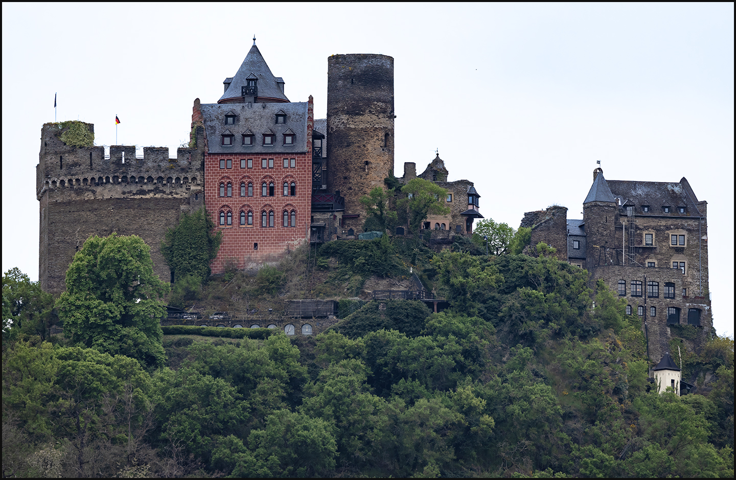 3026_Schönburg Castle II.jpg