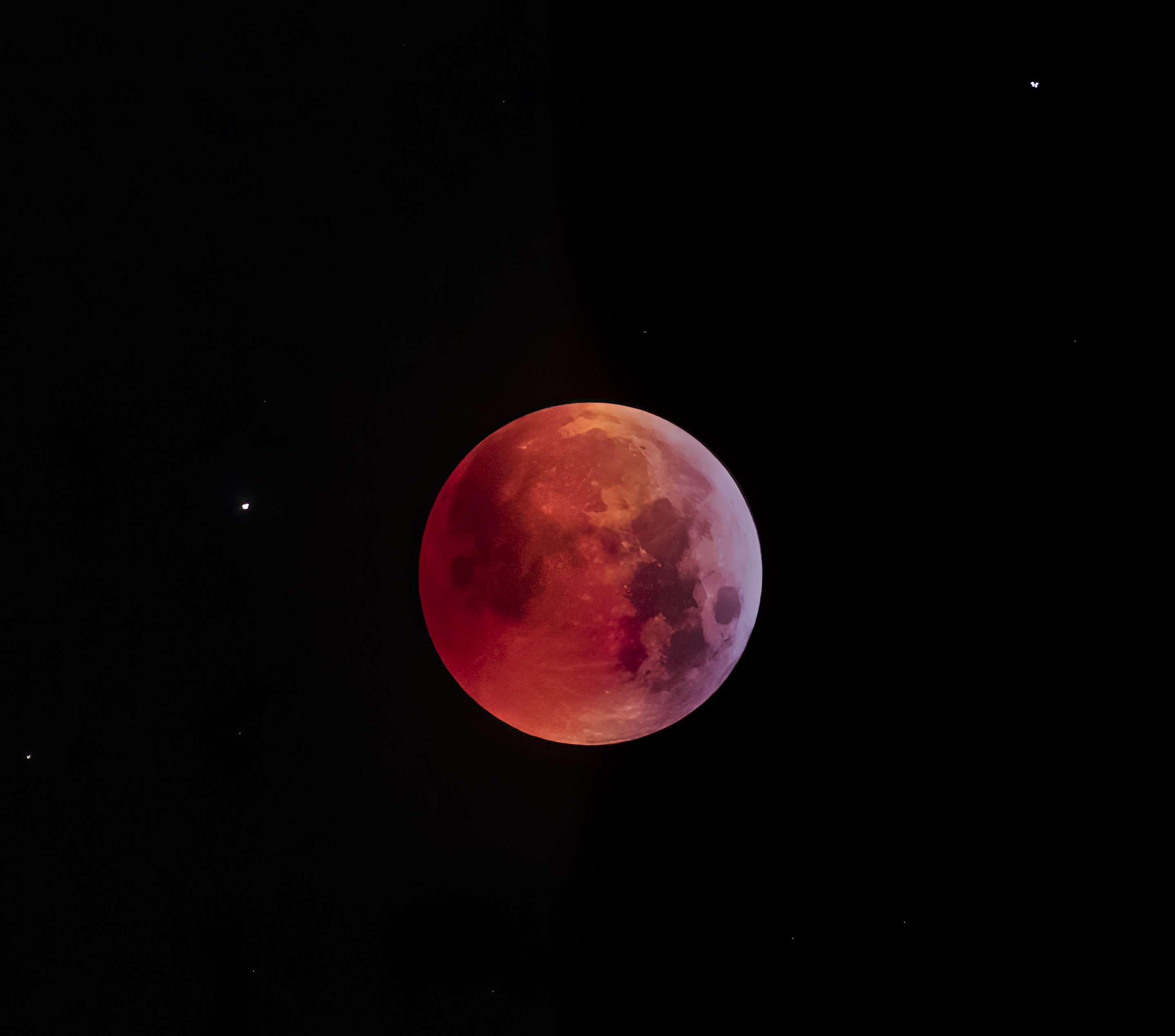 5_stack_blood_moon_11-8-22.jpg