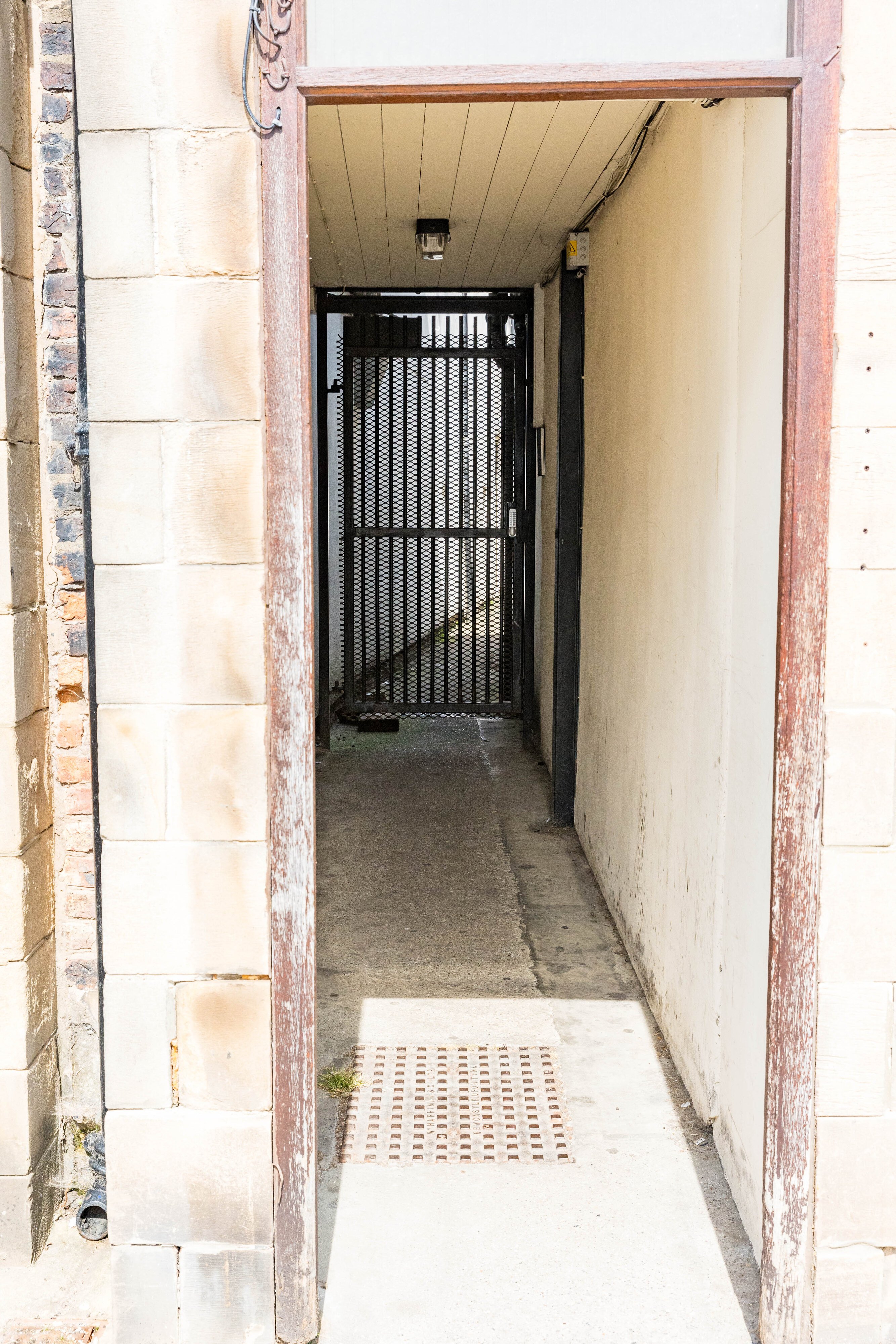 BACK PASSAGES OF STOCKSLEY-6.jpg