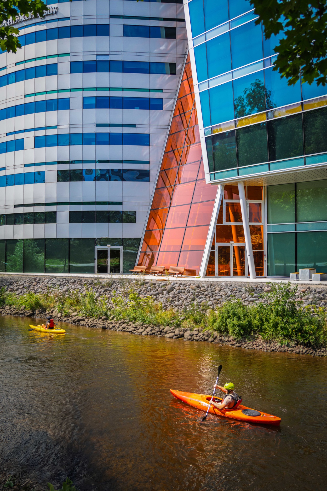 Kajakk, akerselva 5a, juli 2025 R5MkII-1.jpg