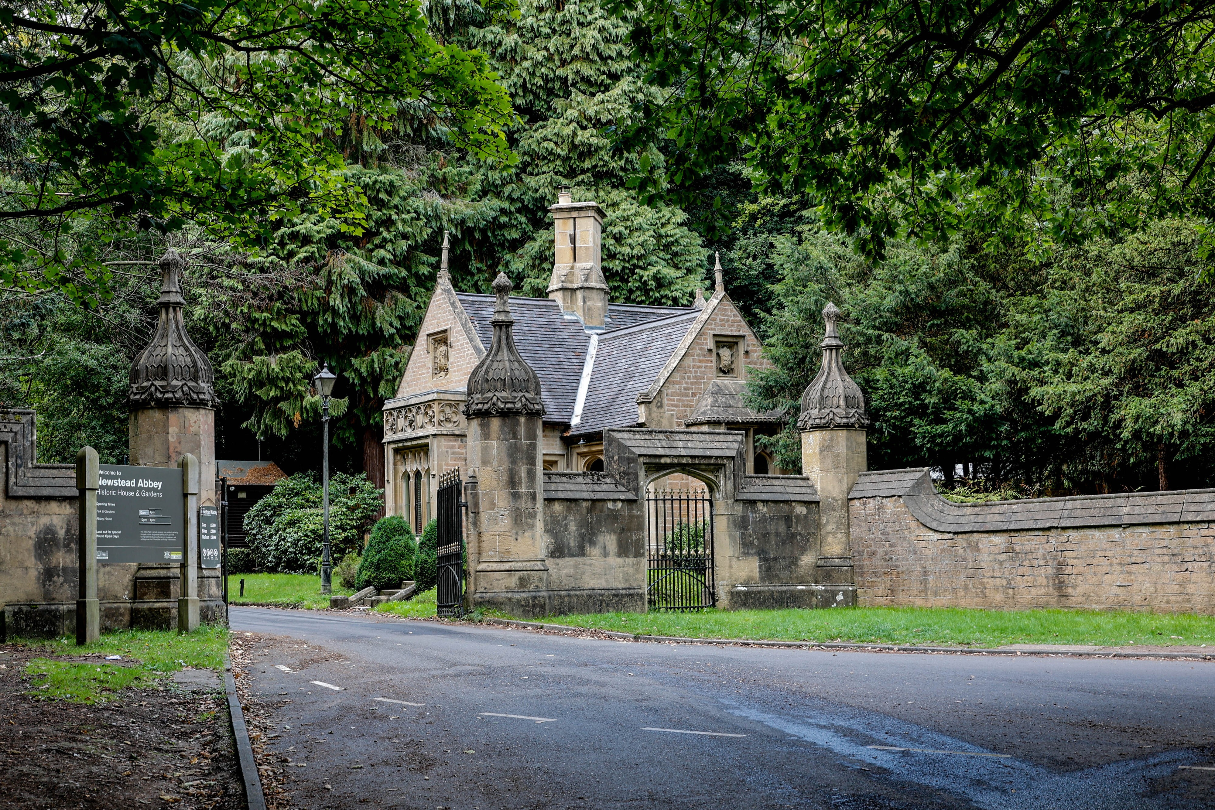 NEWSTEAD ABBEY.jpg